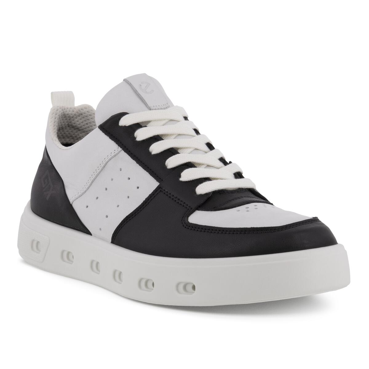 STREET 720 W