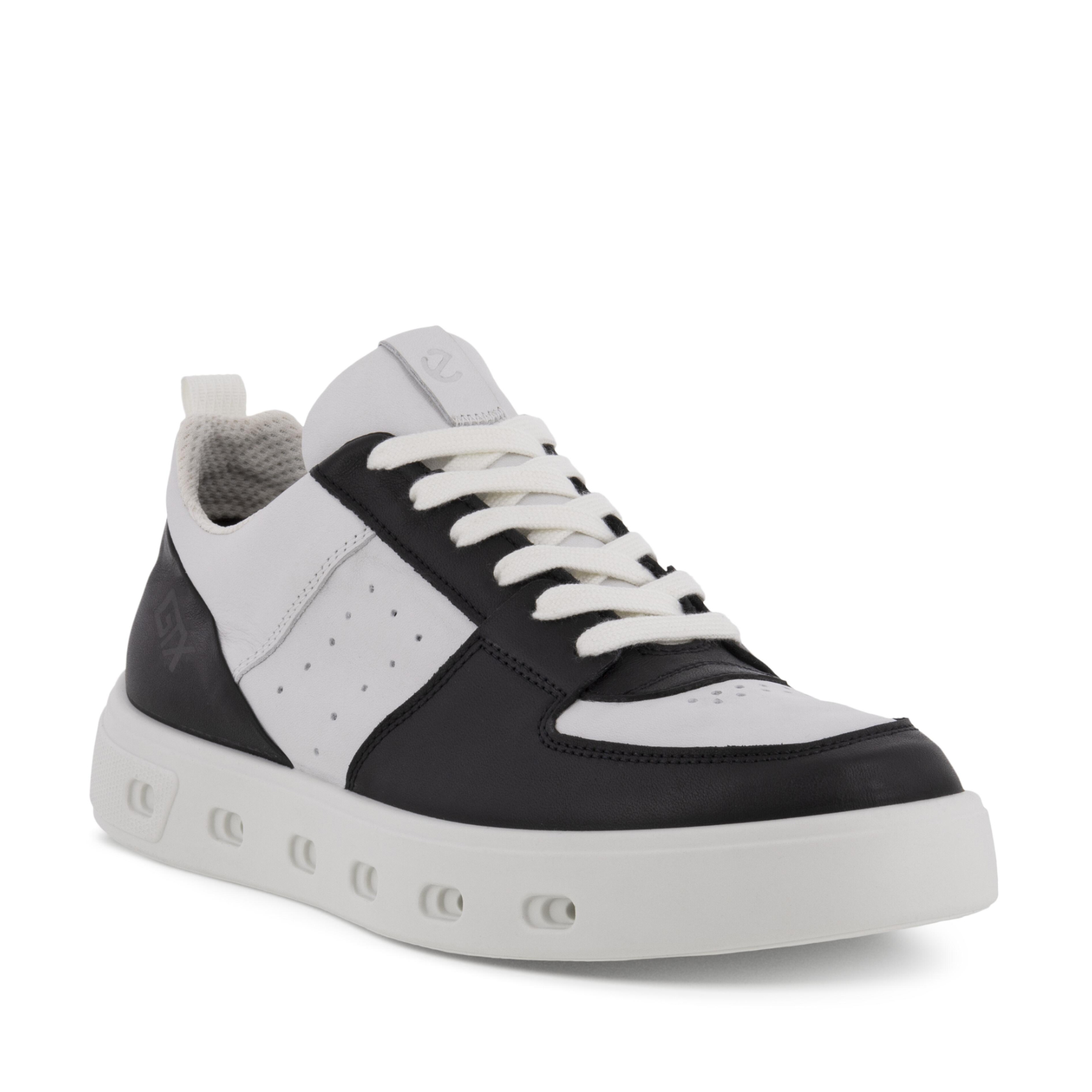 STREET 720 W