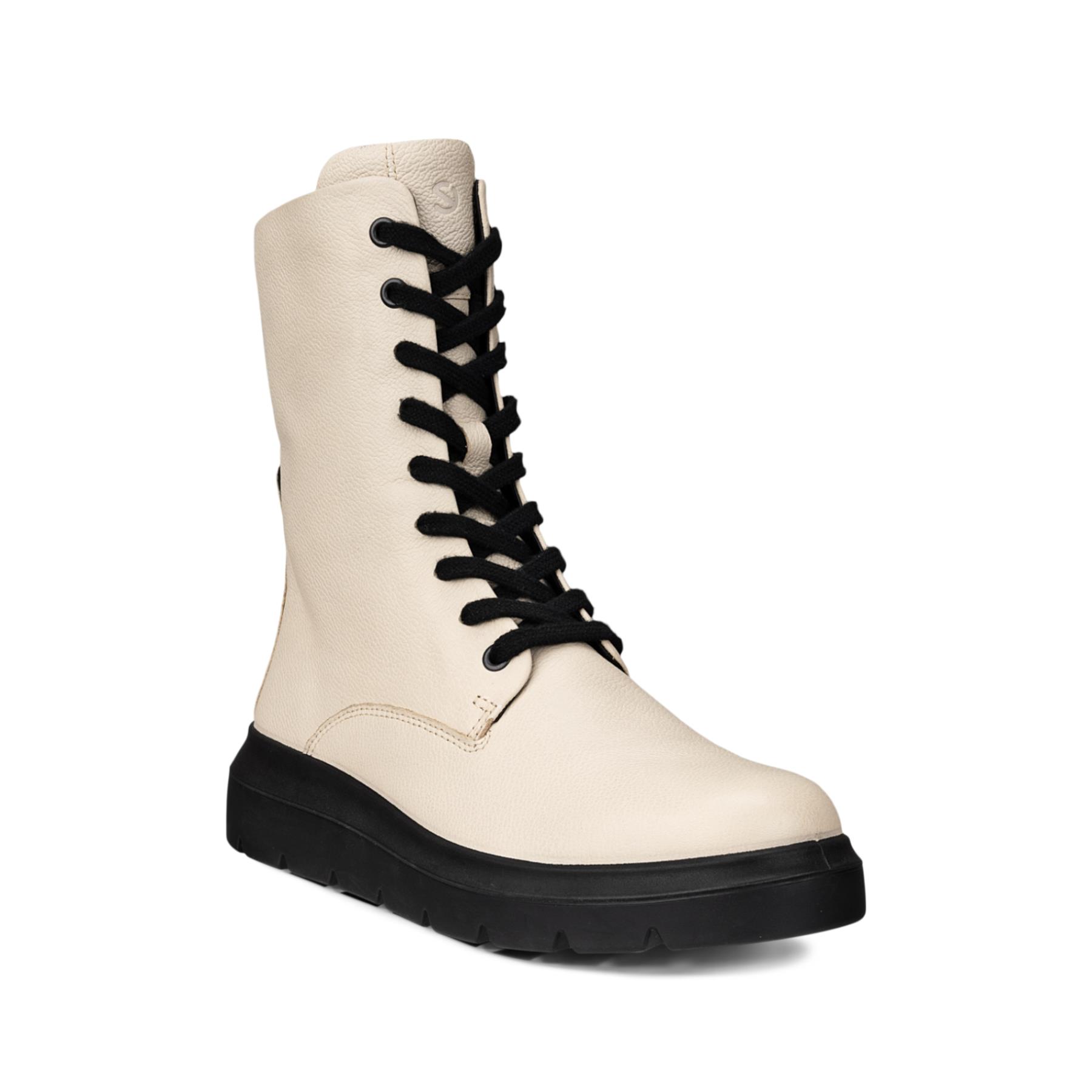 NOUVELLE + colour
