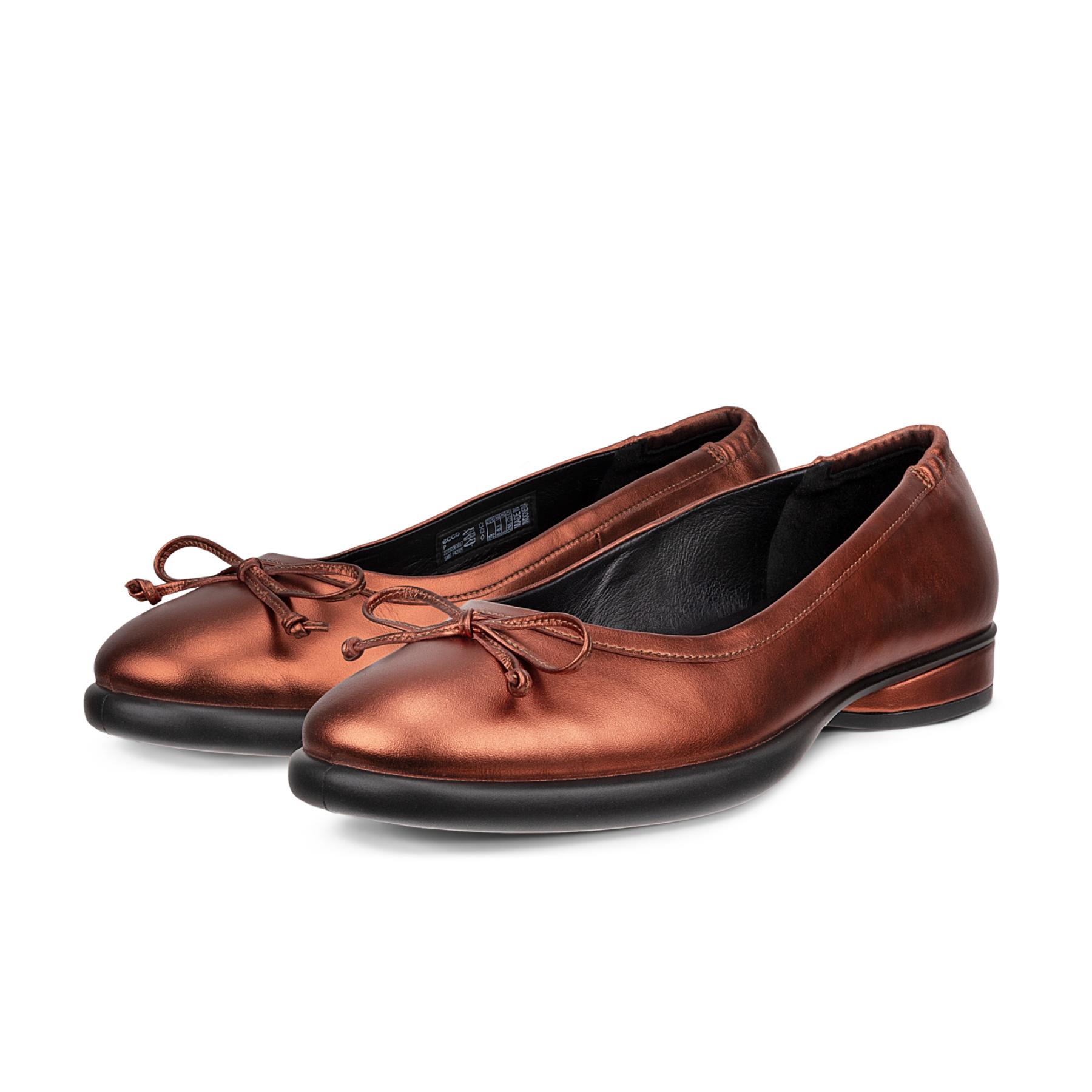 ECCO Sculpted LX + colour