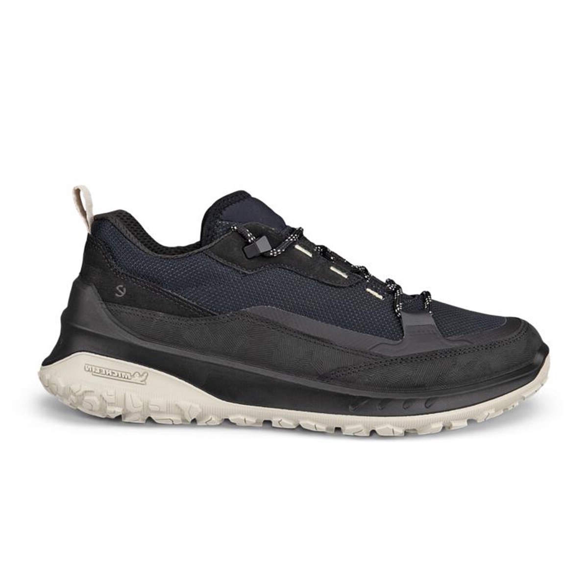 ECCO ULT-TRN W + colour