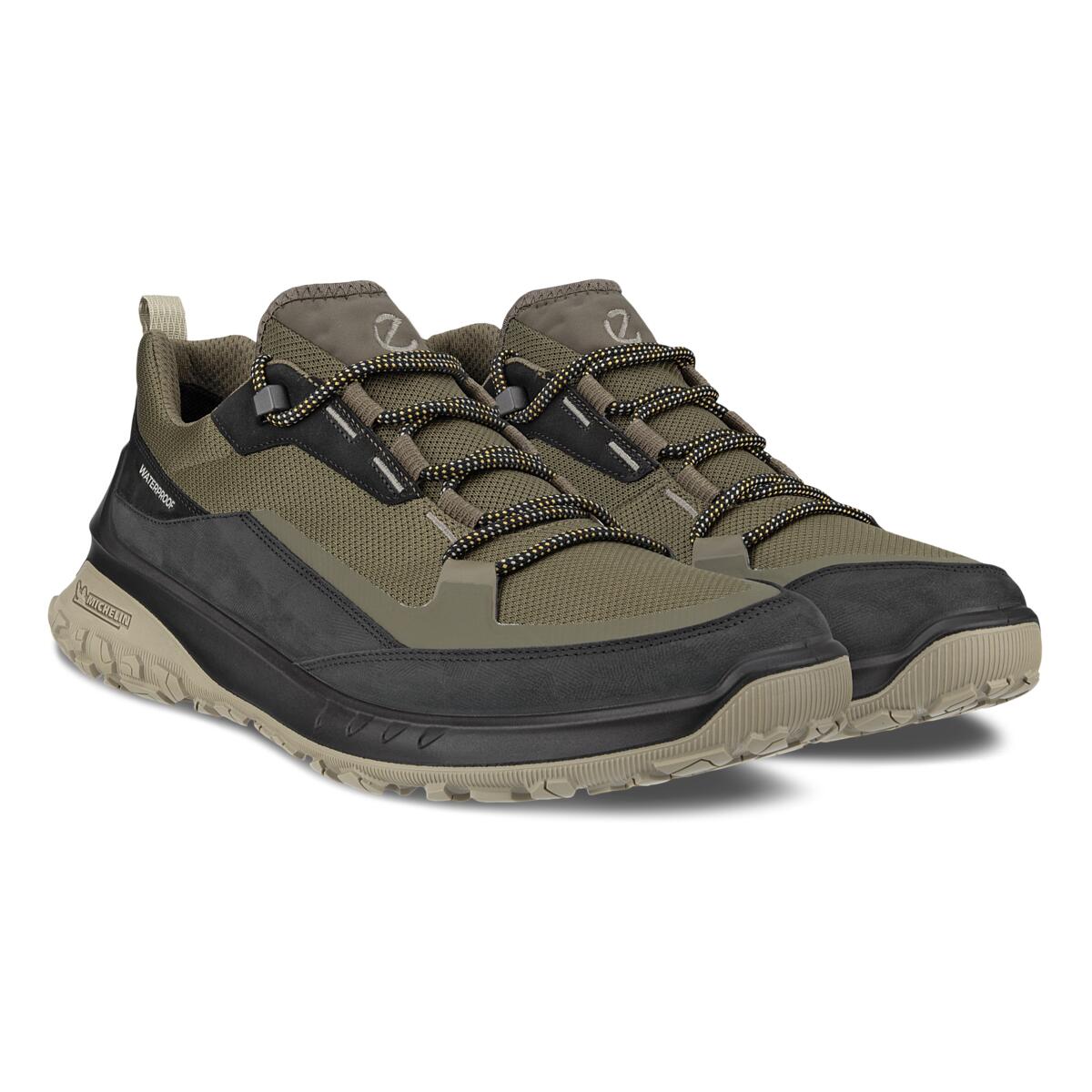 ECCO ULT-TRN M + colour