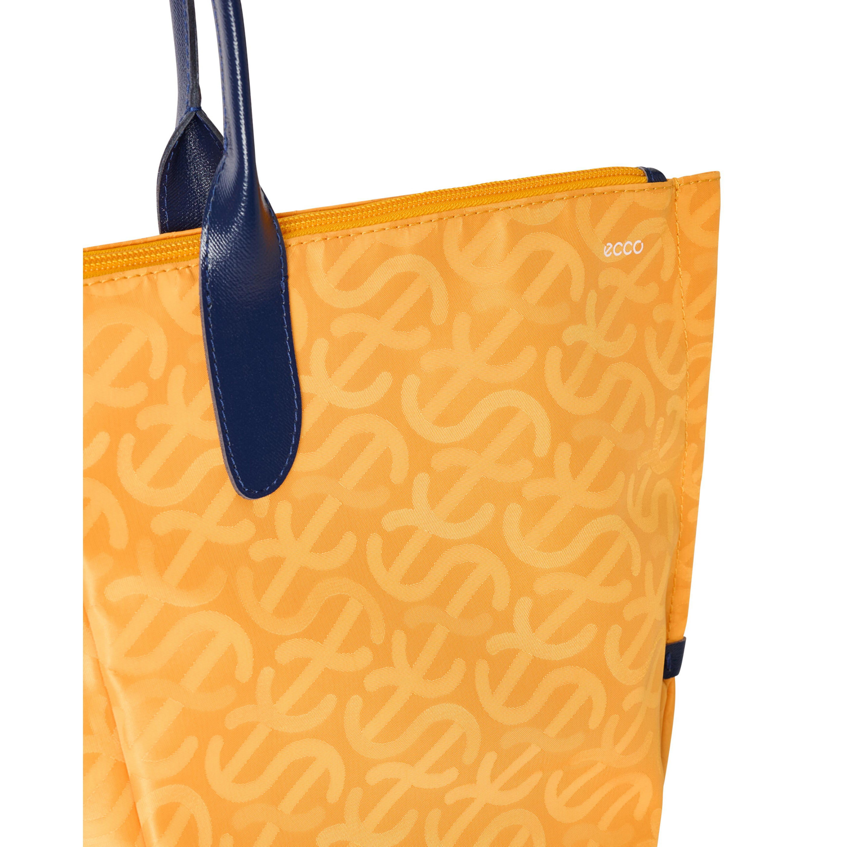 ECCO Tote + colour